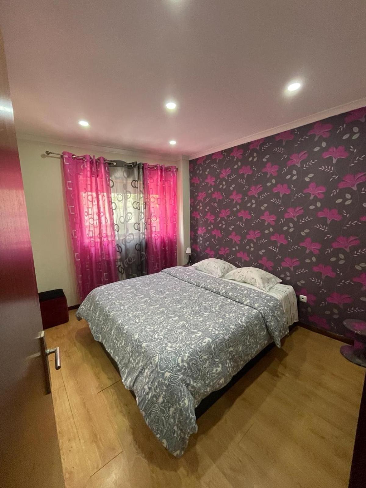 Flat4U Apartment Paredes  Exterior photo