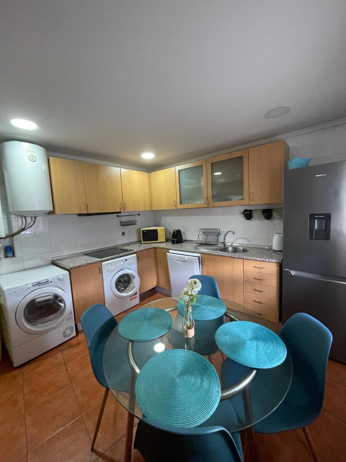 Flat4U Apartment Paredes  Exterior photo